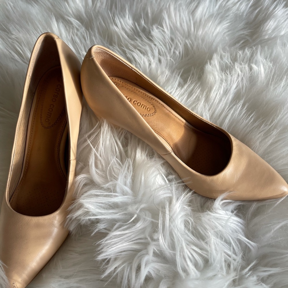 Corso Como block pump 5.5 in nude